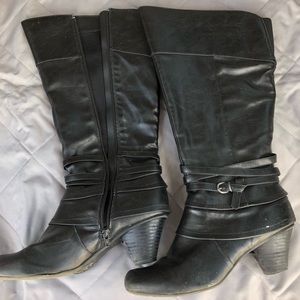 BareTraps black boots